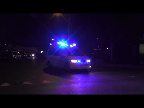 A1, 2x Silverline Ambulance 02-129 Heerenveen naar melding en Tjongerschans in Heerenveen