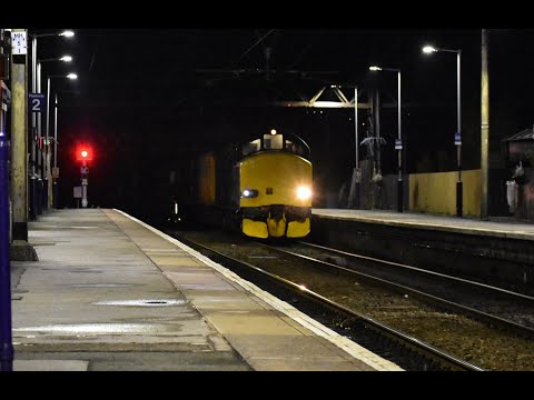 HNRC Class 37 No. 37610 TnT DBSO 9703 on 3Q27 Doncaster WY - Crewe C.S @ Guide Bridge on 2.7.21 - HD