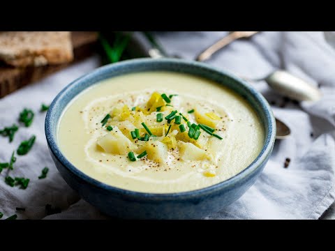 Homemade Creamy Leek and Potato Soup