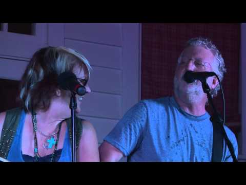 Pam & Terry - She Wishes I Was Keith Urban - Groovin' in the Grove