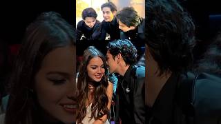 Download lagu The last clip seems like Taehyung saying thank you to Olivia because she responded so well 🫶 #v #bts mp3