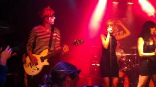 &quot;Dead Cool&quot; by The Veronicas at The Viper Room New Music 2011