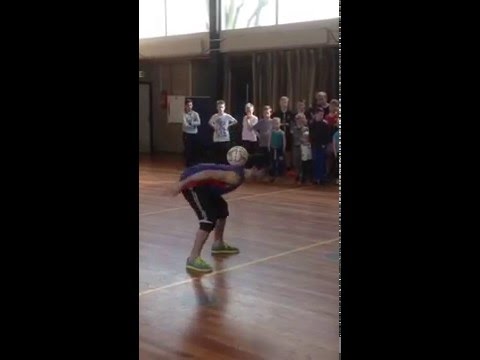 Freestyle football Performance By Maarten van Luit