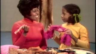 Classic Sesame Street - Susan Sings &quot;I Enjoy Being a Girl&quot;