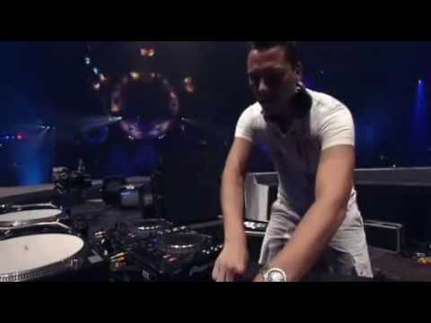 DJ Tiesto - Live at Sensation White (Amsterdam) 01-07-2006  PART 2