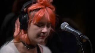 Bleached - Keep On Keepin' On (Live on KEXP)