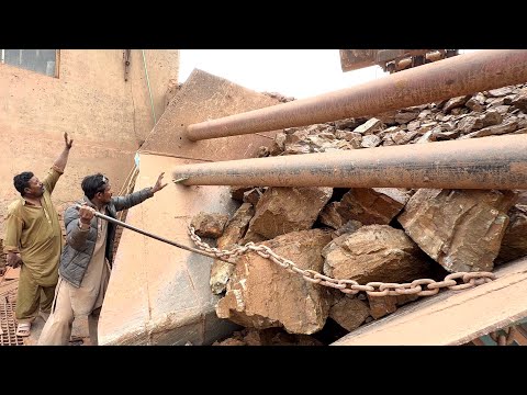 Extreme Hopper Jam! Workers Remove Giant Rocks & Smash with Hammer | Rock Crushing 126