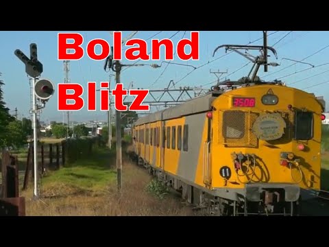BOLAND BLITZ metro train from Worcester to Cape Town station at Brackenfell | Train South Africa