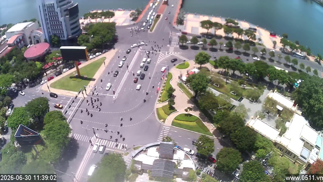 Live webcam view of Cruce Oeste del Puente del Dragón