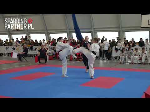 Oliwia Małecka vs Ewa Prokuda -60 kg Kwalifikacje do ME Shinkyokushin Mielno 2023