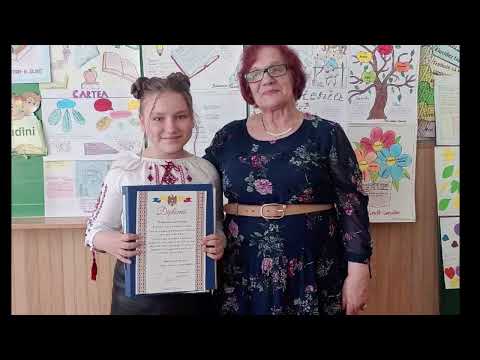 FLORI PENTRU PROFESORI