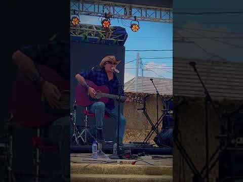 Keliwat punyah - persi akustik