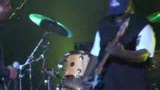 bitty mclean official live with sly & robbie paris part1