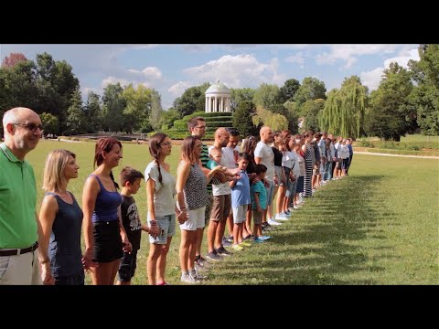 DAVEEDE - Hug the World (Official Video)