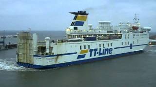 preview picture of video 'Ferry Tom Sawyer  maneuvering and leaving Trelleborg'