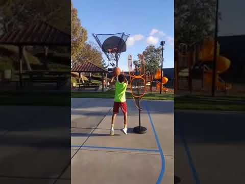 Kyelin king working on that right hand!