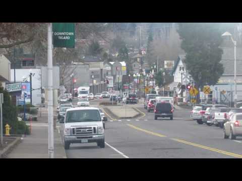 PNWR Freight Train crossing SW Main St. in Tigard, Oregon (02-10-2017)