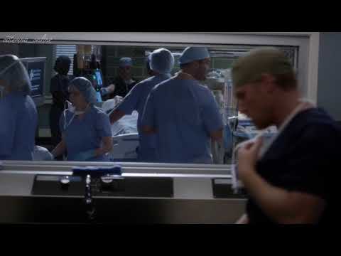 Grey’s Anatomy 15x09 - Owen and Teddy Talk