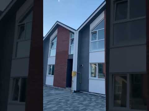 Огляд таунхауса Grass House у Гореничах