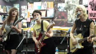 THOSE DARLINS LIVE FROM VINTAGE VINYL ST LOUIS MO 10/28/11