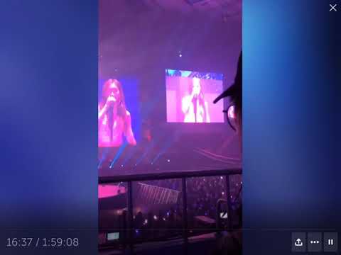 181020 Taeyeon ‘s...concert in Seoul Rain