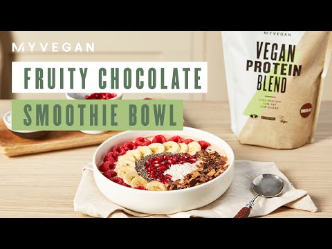 Fruity Chocolate Smoothie Bowl Recipe