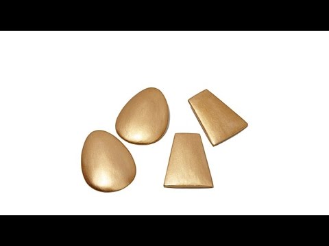 N Natori Acacia Wood ClipOn Earring Set