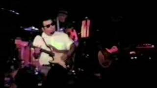 Los Lobos &#39;I Walk Alone&#39; San Rafael, CA 1989