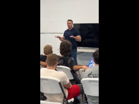 Why Communication is the Key to Effective Leadership  Inspire, Guide, Unite