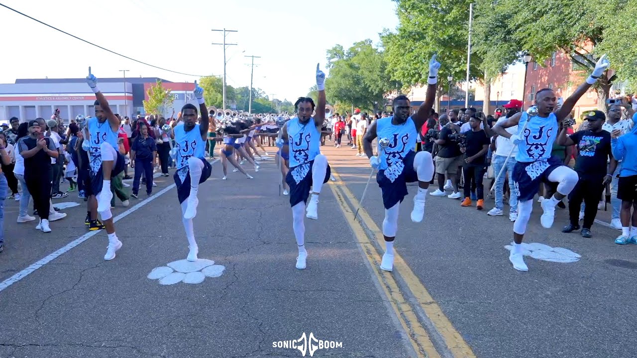 THEE MERGE | J5 Drum Majors 