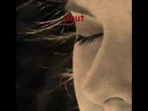 Es-Low Ft. BeRaT-B - DuygusuZ