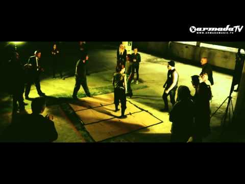 Andy Moor feat Jessica Sweetman - In Your Arms 1080p