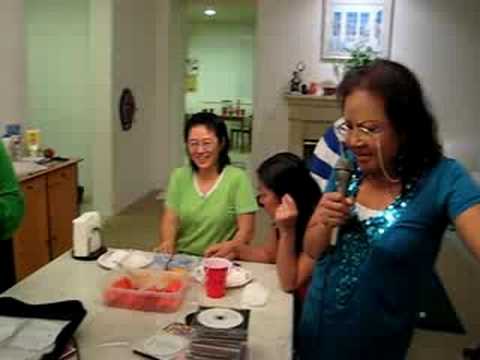 Somjit Sings Thai Song