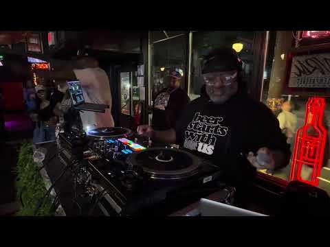 DJ Wally Sparks Takes Control of The Listening Room