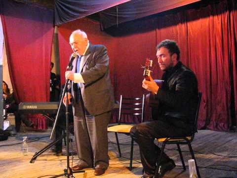 ALBERTO PODESTÁ recibe sus 90 años cantando "EL BAZAR DE LOS JUGUETES" en Viva La Pepa Milonga