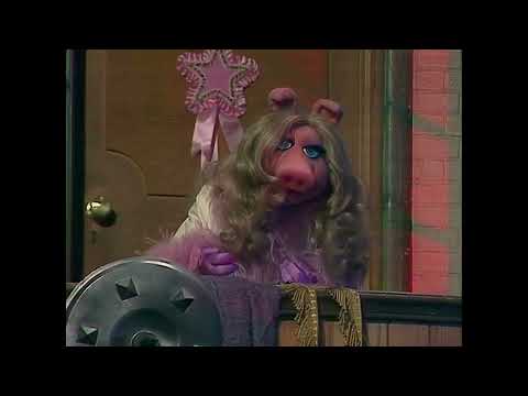 The Muppet Show - 409: Beverly Sills - Backstage #2 (1979)