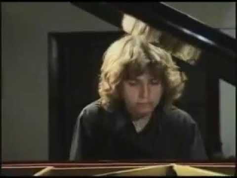 Lilo Plays Villa Lobos   Valsa da Dor Waltz of Sorrow