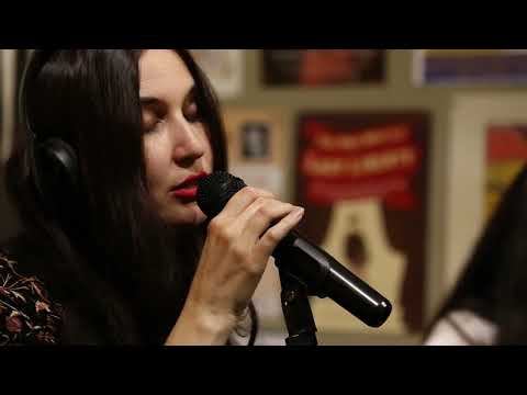 Insight Studio Sessions: LaTour  - "Dance Floor"