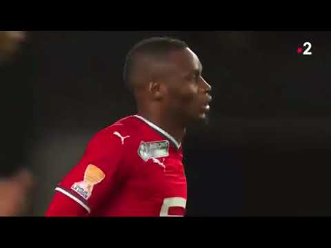 MAGNIFIQUE but de Diafra SAKHO contre Paris