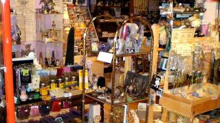 preview picture of video 'Crieff, Perthshire, Scotland,  crystal shop,'