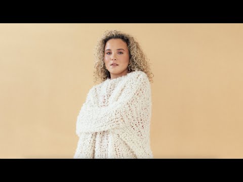 Emma Steinbakken - Can't Fight This Feeling (Official Lyric Video)