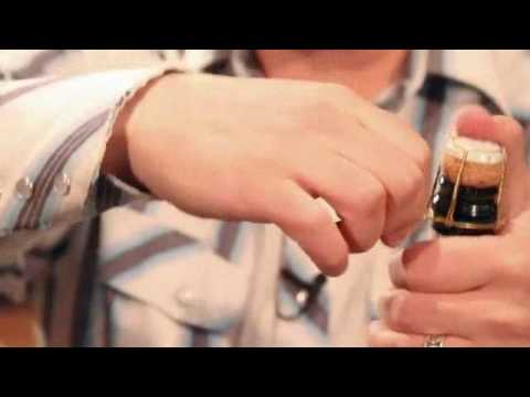 How to Open Champagne