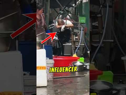 Pak Cik Ini Sengsara Sebab Restoran Terlalu Laku 😂