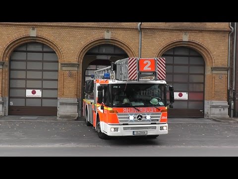 KEF, DLK und RTW Auf Einsatzfahrt Dusseldorf
