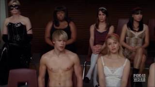 Glee - I Know What Boys Like (Full Performance) HD