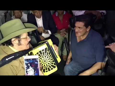 Anibal Velasquez con Poncho Zuleta