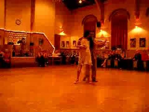  Natacha Poberaj  and  Eduardo Villegas  are  dancing  to  the  tango  "  Orlando Goñi  "