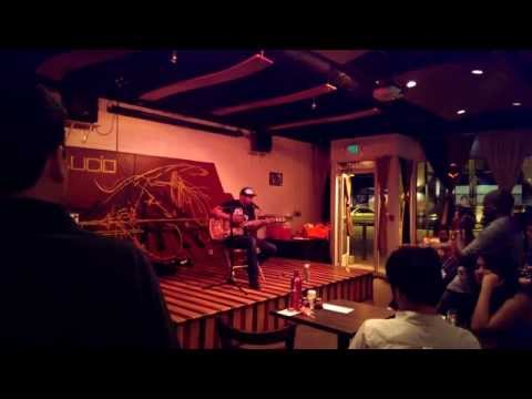 Yelp Event at Lucid Lounge with Ayron Jones