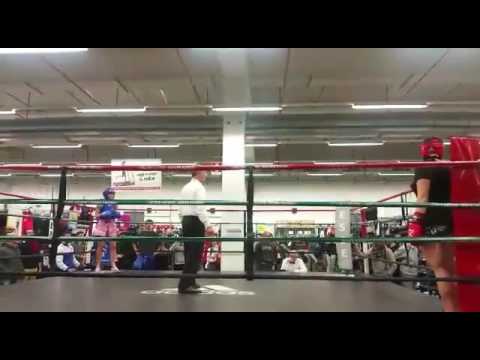 ESORDIO BOXE FEMMINILE  Termine Jleen Barbara LIGHTBOXE BOXE TORTONA