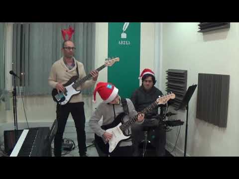 Leonardo  Araújo Guitarra Elétrica Prof  Ricardo Costa Getting Funky John Ganapes AMC DEZ 2019